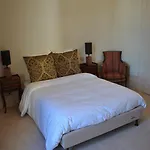 Hotell Logis - Le Saint Marcel