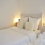 Hotell Logis - Le Saint Marcel