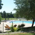 Hotell Logis - Le Saint Marcel 2*