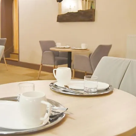 Logis - Chateau Saint Marcel Boé