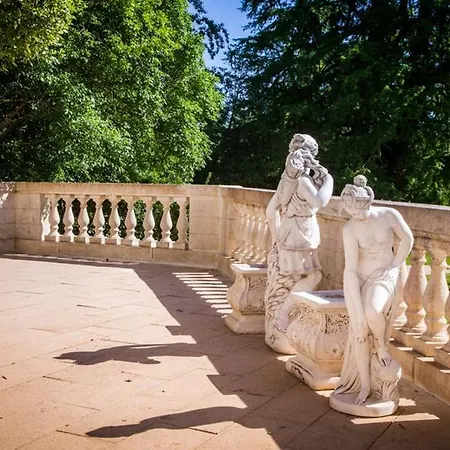 Hotel Logis - Chateau Saint Marcel