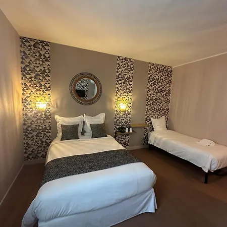 Logis - Chateau Saint Marcel Otel 4*