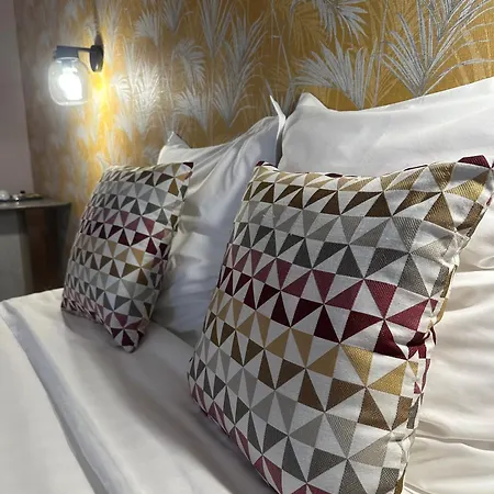 Logis - Chateau Saint Marcel 4* Boé