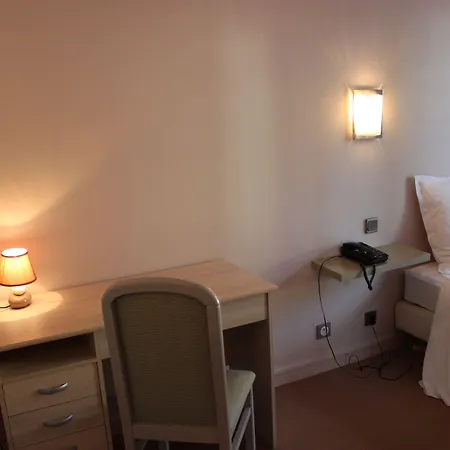 Logis - Chateau Saint Marcel