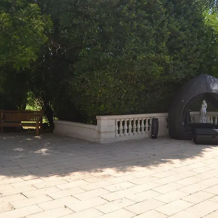 Logis - Chateau Saint Marcel Otel Boé