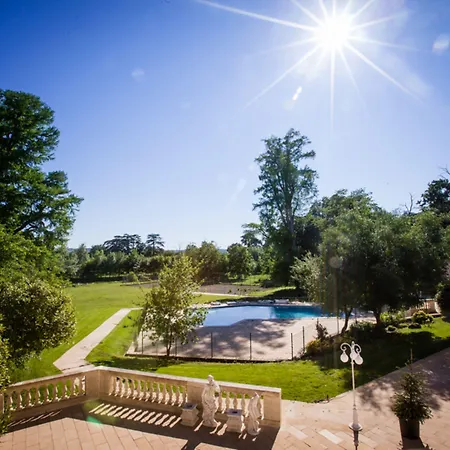 Otel Logis - Chateau Saint Marcel 4*