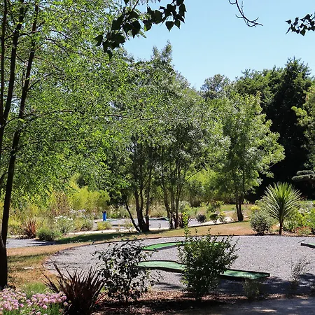 Otel Logis - Chateau Saint Marcel