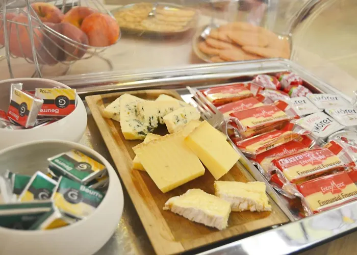 Logis - Chateau Saint Marcel Boé