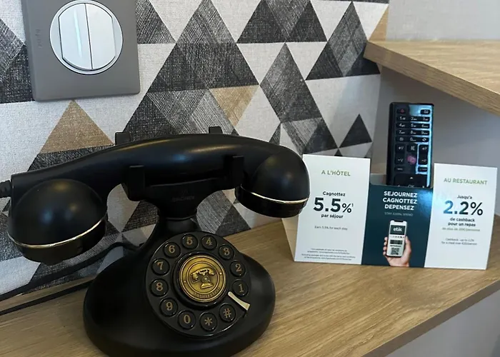 Hotel Logis - Chateau Saint Marcel