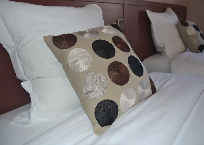 Logis - Chateau Saint Marcel 4* Boé