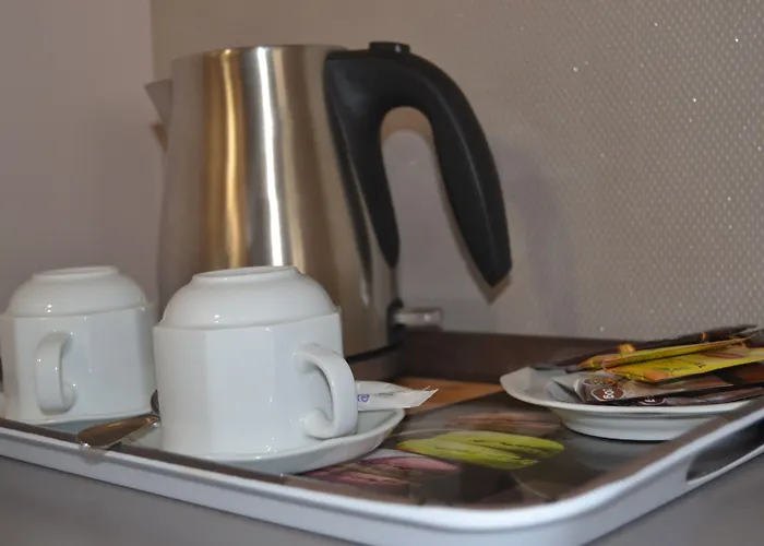 Hotel Logis - Chateau Saint Marcel