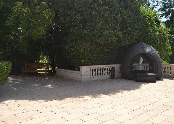 Logis Hotels - Le Saint Marcel מלון Boé