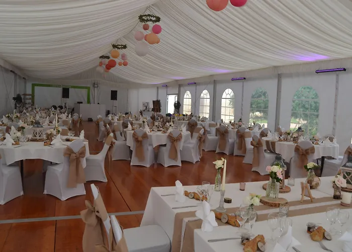 Logis - Chateau Saint Marcel Hotel